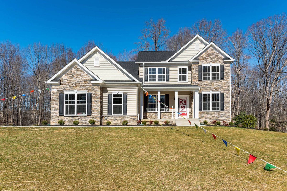 QualityBuiltMD's tweet photo. Welcome to Knotting Hill! This Port Tobacco community is just a short drive from shopping, dining, marinas and recreation. Our homes are priced from the mid $400s with a few immediate delivery options available. Learn more on our website! https://t.co/OgkeL1tc1q https://t.co/0DFpCiIno8