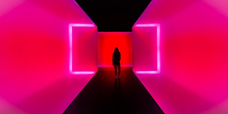 hootsuite's tweet photo. The complete guide to YouTube marketing in 2019: https://t.co/aUZm48lQ0p https://t.co/ppwf5KoVvD