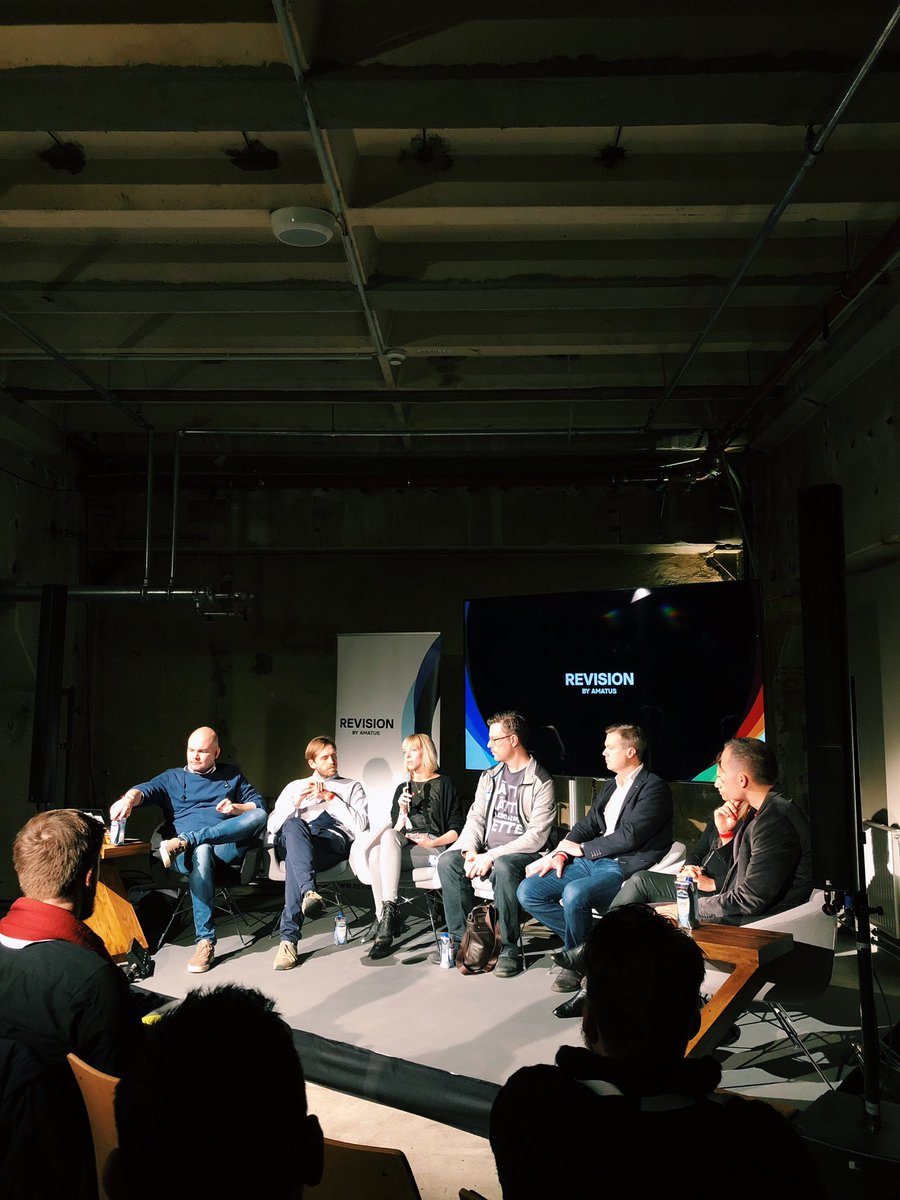 It’s all about decentralisation and how technology can enable our inidicual sovereignty in the heated debate on the Challenger Stage #revision18 #decentralisation #blockchain