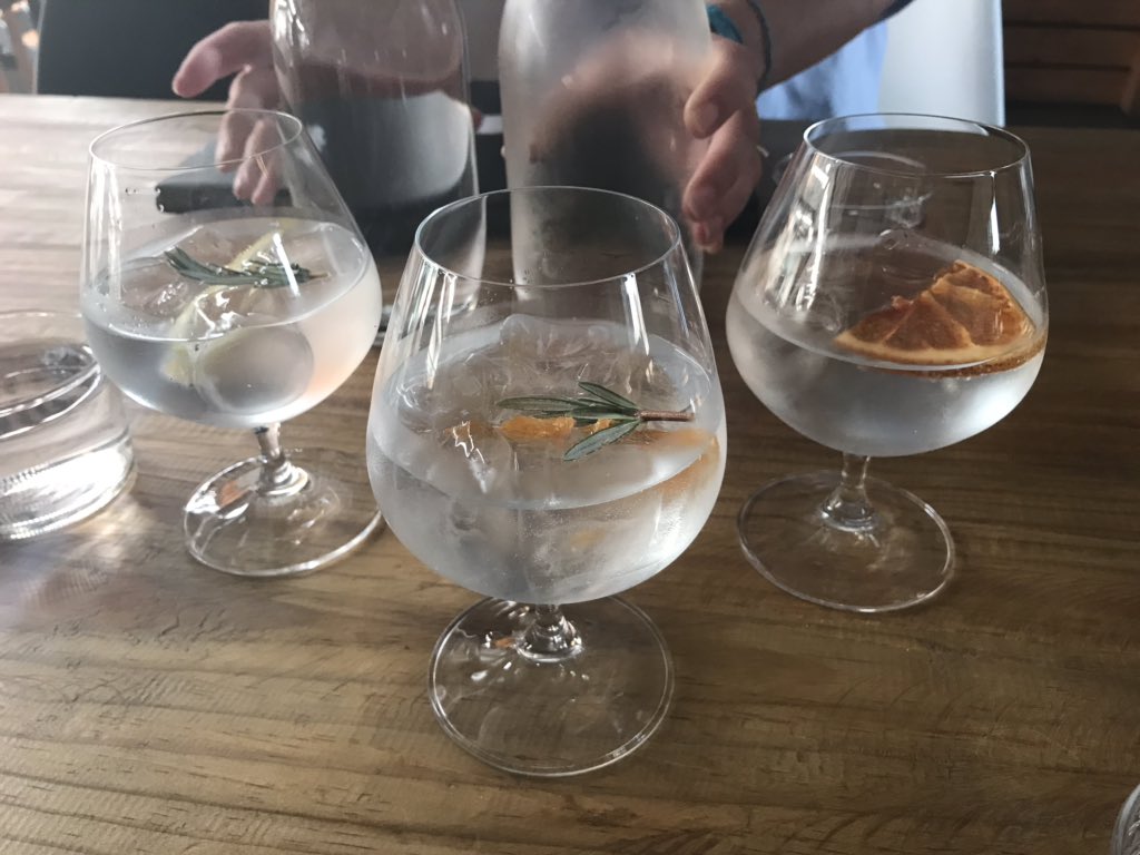 VictheReader's tweet photo. What an amazing afternoon visiting @quickbooks customer with the most delicious Small batch gin. Check out @HopeOnHopkins when you’re in the Cape! https://t.co/KtmNpqK6K0