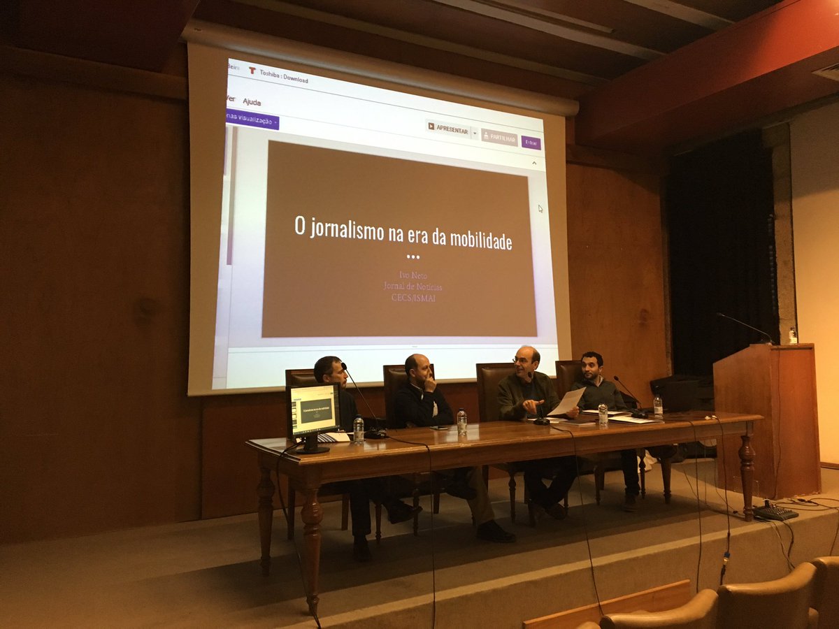 jdmia_ubi's tweet photo. #JDM2018 | Conferência “Ponto de Vista dos Jornalistas”
Moderador: investigador José Ricardo Carvalheiro, professor da @UBI_pt
Jornalistas:
Ivo Neto (Imprensa - JN)
Nuno Patricio (Online - RTP)
Miguel Soares (Radio - Antena 1) https://t.co/HNgVTWf6j6