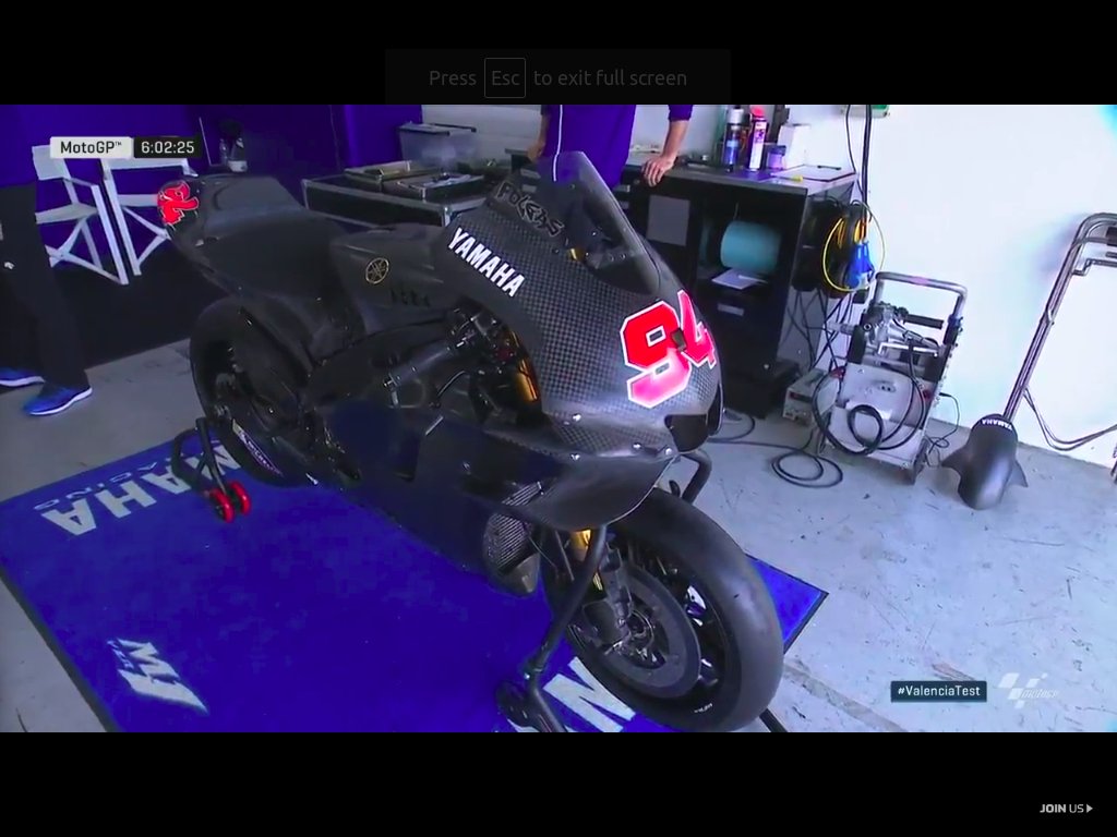 ALL.
BLACK.
CARBON.
TEST.
FAIRING = 
#MOTO_PORN 

#ValenciaTest #MotoGpJunkies #MotoGP #MotoGP2019.
