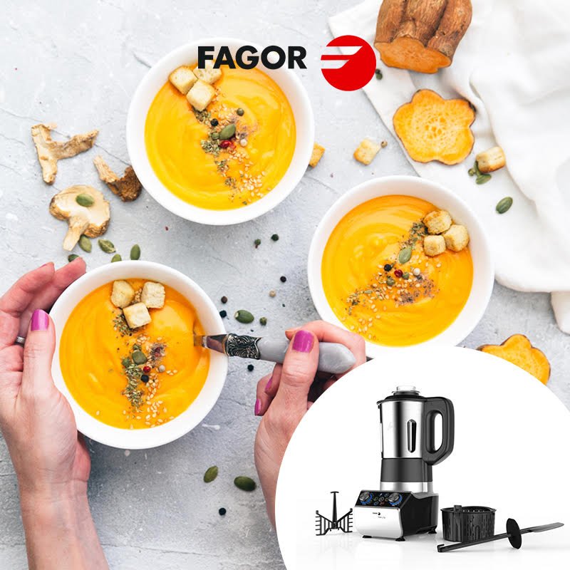 #Nouveauté 
Le Petit Chef, notre nouveau blender chauffant, fera des merveilles dans votre #cuisine ! 
Mixez, mélangez, et chauffez vos aliments en toute simplicité. 
Quelle recette allez-vous tenter en premier ?

 #recette
#recettesdecuisine #blender