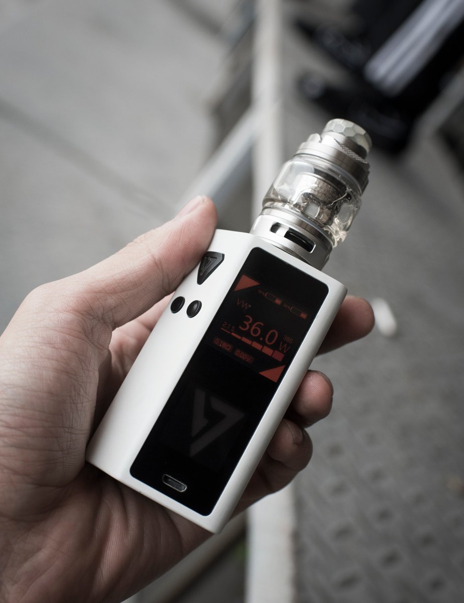 Desiredesirecn's tweet photo. #Cutpremium the shape and the feel on the hand is unique and comfortable๐ค๐ค๐ค https://t.co/coOCKB6IYy