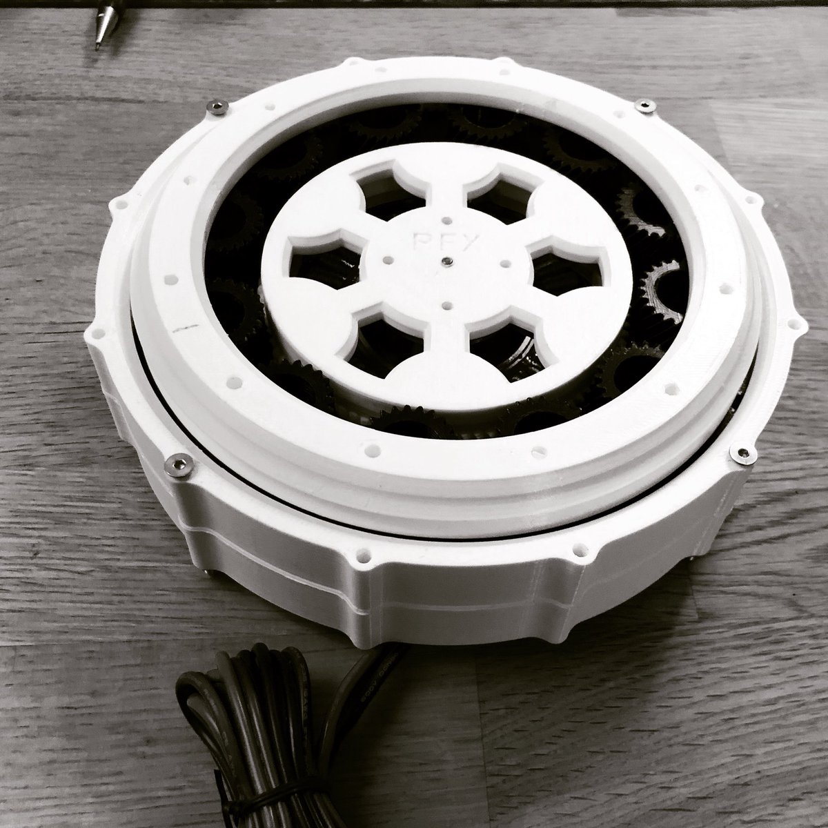 r_frojd's tweet photo. First prototype coming together nicely! Printed with 0.2mm layers on a #raise3d N2+. Ratio: 32:1 #gearbox #3dprint #3dprinting #rfx #valify #bldc #vesc #odrive #robotics https://t.co/j6MDbKYph3