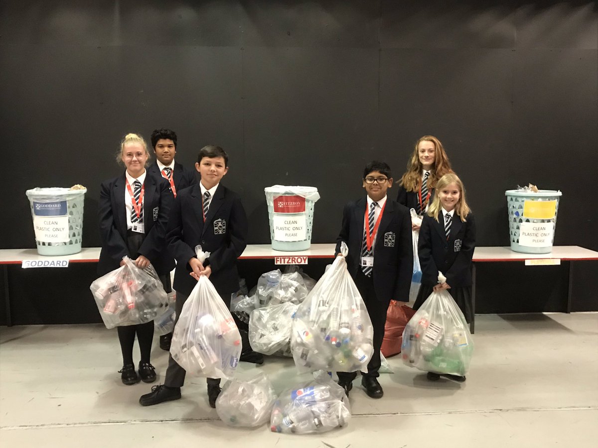 MissGregory2018's tweet photo. “Lawn Manor save the ocean drive” An initiative to understand the effects of waste plastic. Excellent start by Fitzroy. Can’t wait to see Goddard/Pleydell contribution to the overall amount of recycled plastic by Lawn Manor staff and students #lawnmanorway @lawn_manor @LMA_HHouse https://t.co/IyFQeheB0T
