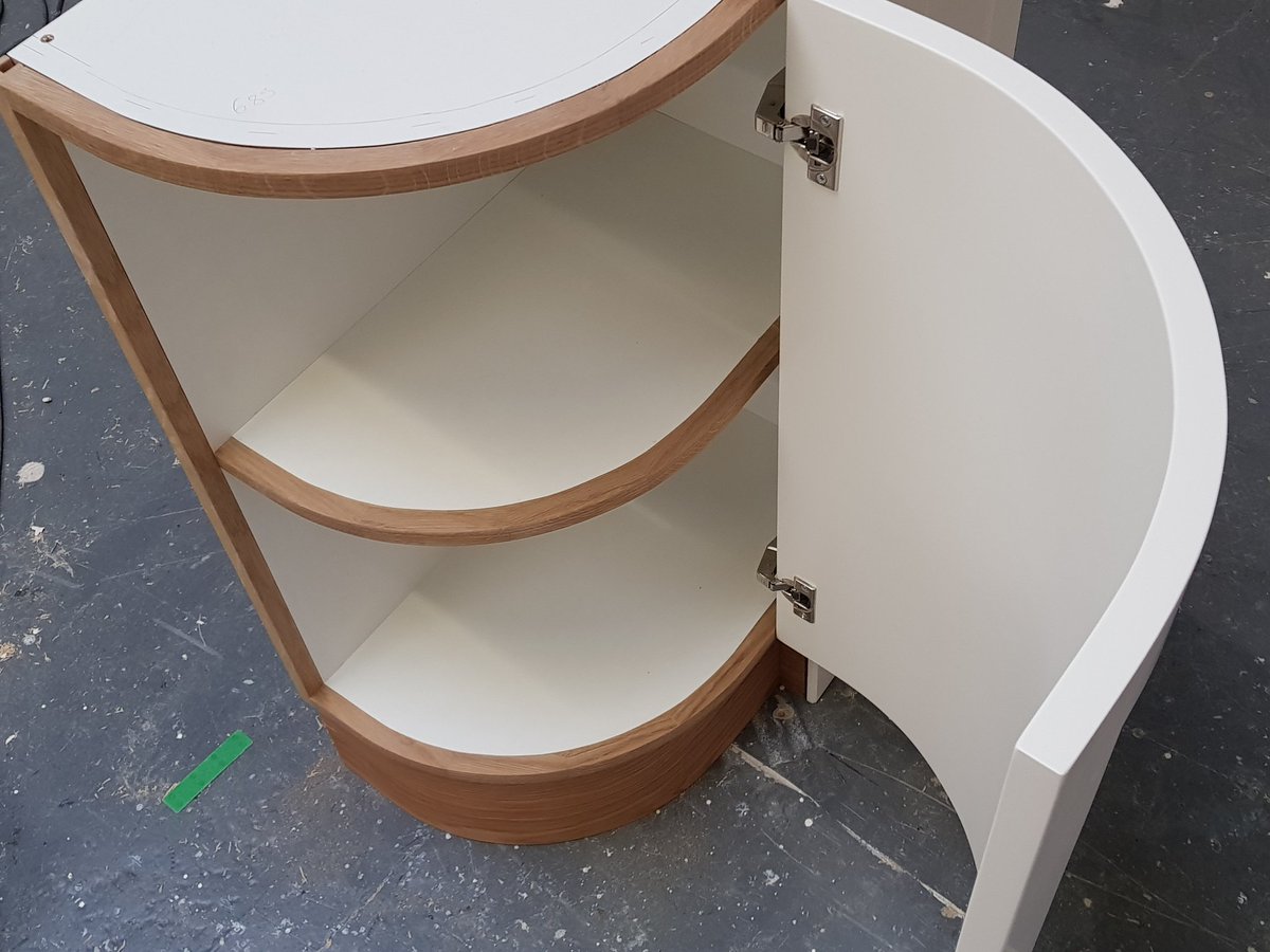 greenoakjoinery's tweet image. First job going out having used @Curvomatic to make the door and plinth. Great result