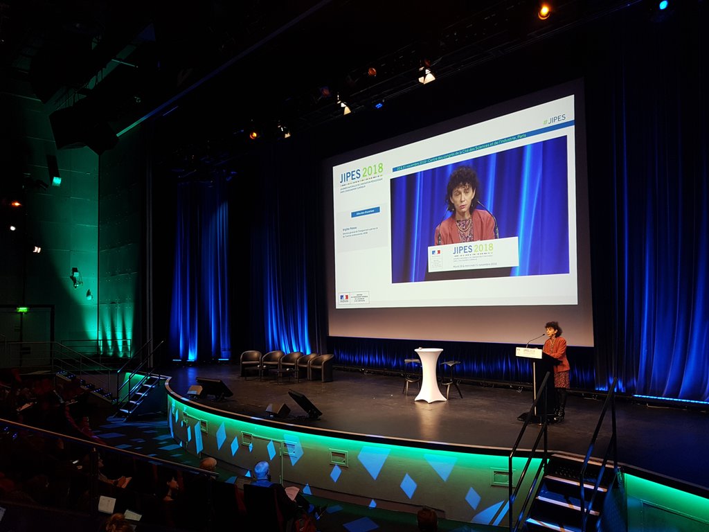 #JIPES <a href="/brigitteplateau/">Brigitte Plateau</a>, Directrice générale de l’enseignement supérieur et de l’insertion professionnelle : « Le jury a décidé d’attribuer des certificats d'excellence #PEPS à 8 projets reconnus pour leur grande qualité » #pedagogie