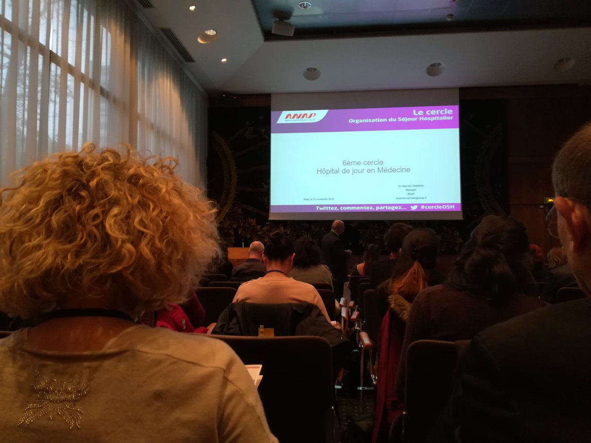 anap_sante's tweet photo. [#cercleOSH] Place aux ateliers interactifs  pour la thématique "#Hôpital de jour de #Medecine" animés par @anap_sante et @CHUDijon. Au programme : s'ouvrir à la ville et aux #urgences / gérer les équipes soignantes. https://t.co/IniCwro644