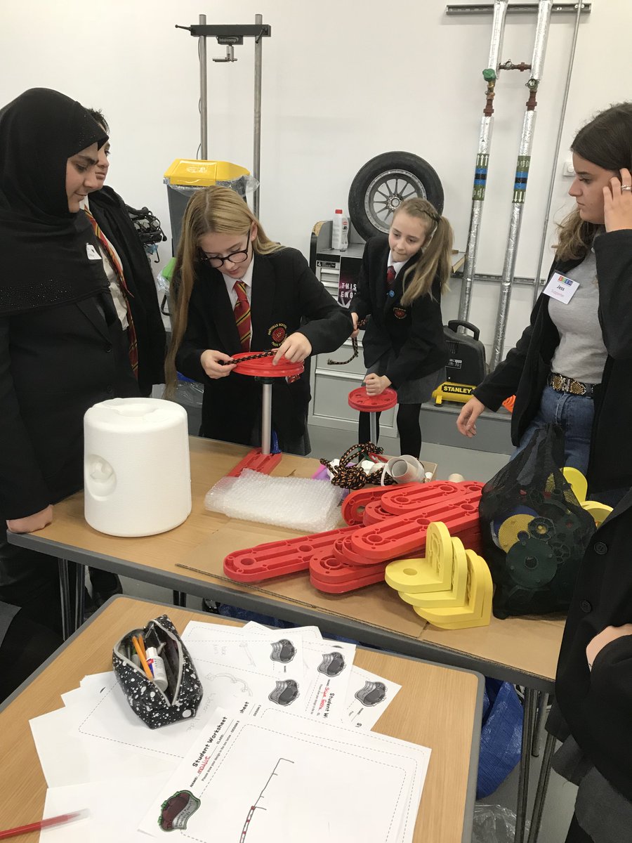 SmithillsSchool's tweet photo. What an amazing day was had by our Year girls attending the STEM event delivered by MBDA at the University of Bolton on Friday. Thank you for the opportunity! #GirlsCanToo #BeingAnEngineer. https://t.co/1h49rp5AaQ