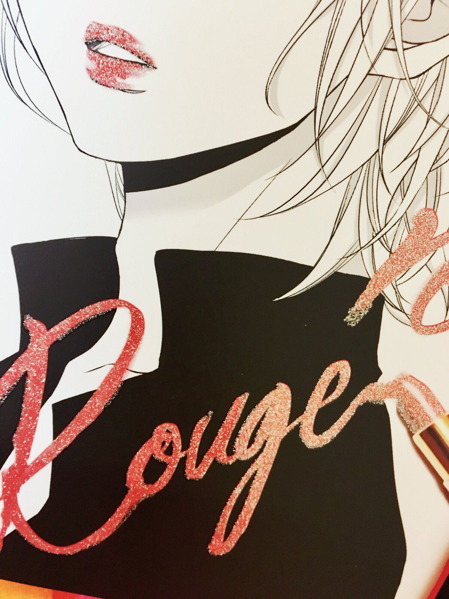 同人誌の再販分の見本誌が届いた!やっと手元に……😂✨✨
グリッター加工すごく気に入ってる✨✨ 