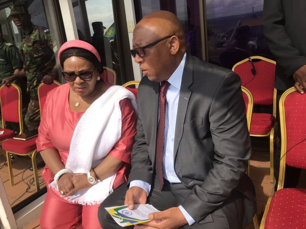 ntateRaps's tweet photo. SA Defence Minster #MaphisaNqakula in Lesotho on behalf for #SAPMIL Mission closure. She says #SADC Has done enough for a smooth facilitation of Lesotho Reforms to take places and trusts there can’t be any escalation of any form of violence. @AfricanPerspec1 @TheGlobe_404 https://t.co/k9vqkeNYEV