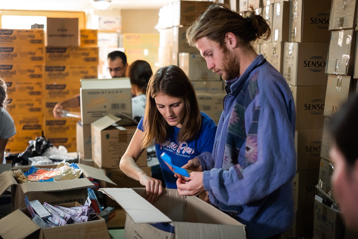 stepin_ngo's tweet photo. Last week we had a lot of work and fun at the same time. The reason was the preparation of hygiene packs for the patients of our mobile clinic.
#hygienepack #iraq #distribution #kurdistan #mobileclinic #partnership #tamwork #refugees https://t.co/jzoUAfZDFx