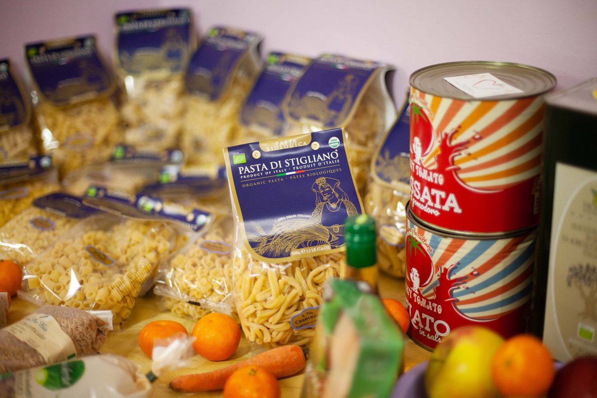 naturalmensa's tweet photo. 📌L'obiettivo dell'incontro di ieri, che rientra tra le nostre attività per la Settimana Europea per la Riduzione dei Rifiuti, è stato quello di raccomandare alle famiglie l’attenzione agli sprechi come un bagaglio ‘culturale’.
👉🏼https://t.co/dCy3wjNhPa
#SERR2018 #NaturalMensa https://t.co/EVii334bpJ