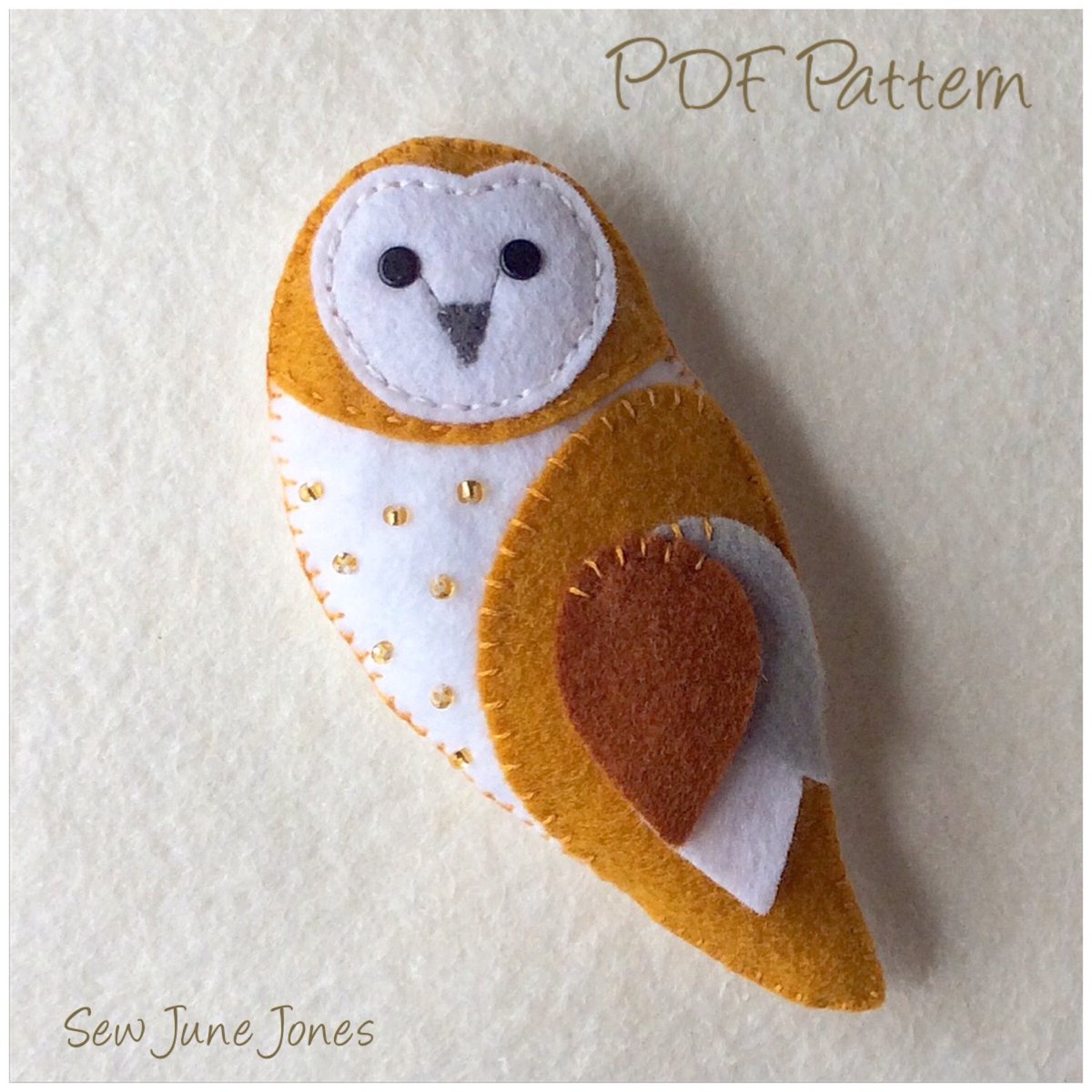 sewjunejones's tweet photo. Try your hand at making a Barn Owl Feltie with our easy to follow pdf Sewing Pattern https://t.co/9DzjICYR8P  #sewing #pdfpattern #sewingpattern #feltpattern #pdffeltornament #gifttopper #barnowlfeltie #barnowlpattern #etsy https://t.co/PEzjHGrO9I