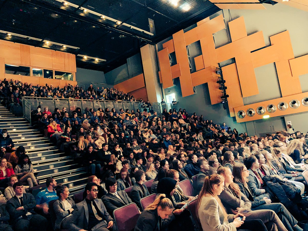 SafeDriveGM's tweet image. Absolutely packed out for this Mornings #SDSA performance.