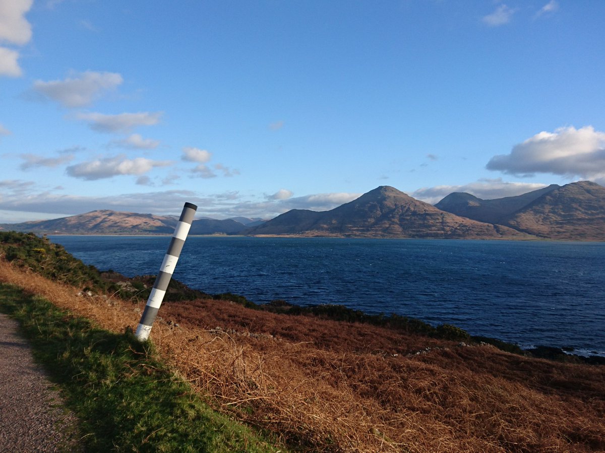 Autumn is a great time of year to explore the beautiful Loch na Keal shoreline of NW Mull, especially on sunny days like today. Our Scheduled Service runs all year round - contact us to book #ulvaferry #mull #communitytransport #sustainabletransport