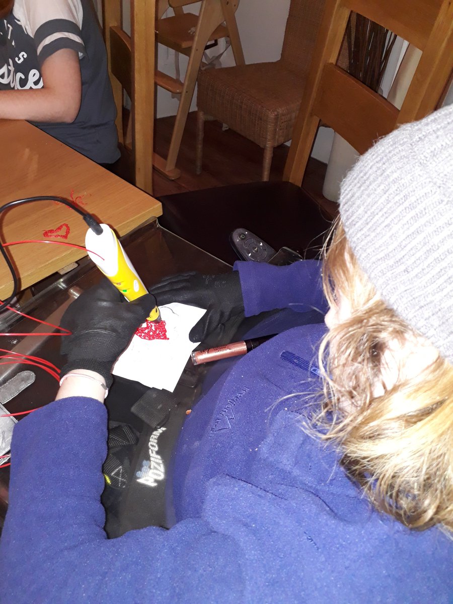 echcharity's tweet photo. The youth group have been 3D printing with support from @WeeReplicators  The youth group takes on Monday's from 17:30-19:30 at the Drop in Centre. All young people aged 12+ known to the hospital are welcome. For more information please contact Darcey.blair@echcharity.org https://t.co/3wMjReMcYz