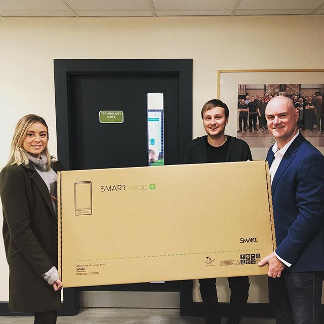 verypc's tweet photo. Our competition winners @deeperthanblue1 visited the #VeryPC offices this morning to pick up their prize! Lovely to meet you @SimonharrisonD &amp; @hayleybart1. We're looking forward to seeing you use it and working together in the future 😄 #sheffieldbiz2018 #sheffieldissuper https://t.co/5dGEoDdlb9