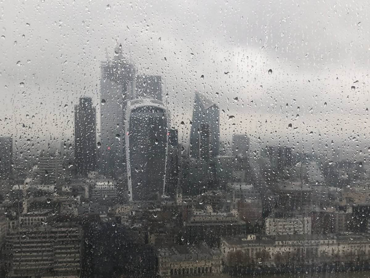 simoncbyrne's tweet photo. Lunch with a view #TDIBMTSSTable https://t.co/8ZMimQz3Zf