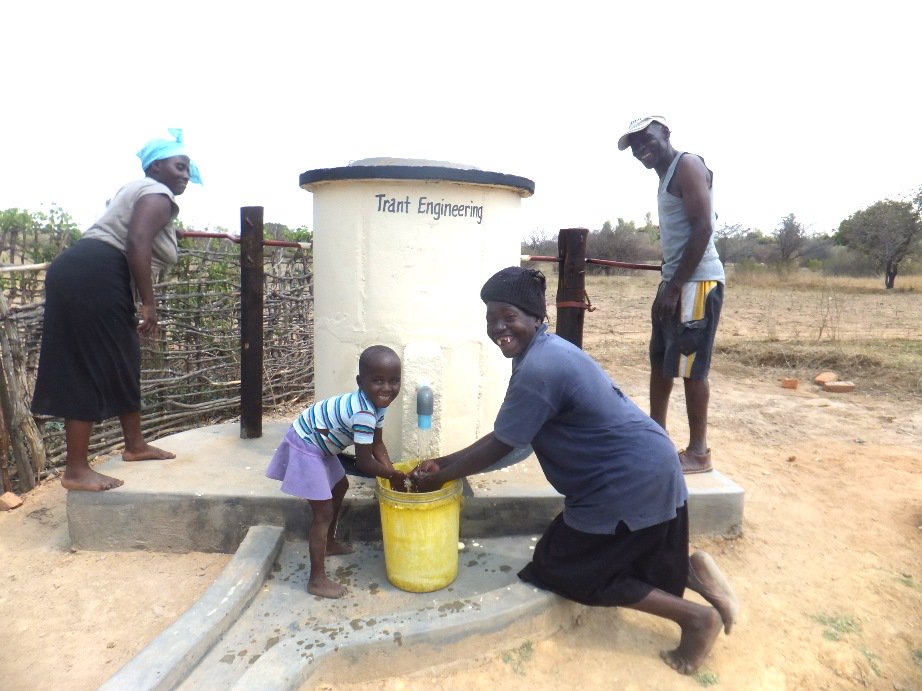 AquAidWaterCool's tweet photo. Miles of smiles this Tuesday! Thanks to everyone at @Trant_Eng in helping to get this water pump built - you're all wonderful! @TheAfricaTrust https://t.co/69Z2FisSAw
