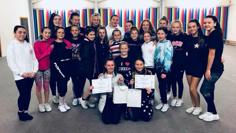 ASCDElgin's tweet photo. ๐๐Itโs #meetthecaptain week at #ASCDElgin ๐๐
Our Junior Cheer team captains are the beautiful girls Ellis Stevenson and Lia Stewart ๐๐!!
Thrilled to have these talented girls lead our new jr level 2 team #juniorlevel2 #jl2 https://t.co/jWFu38D9Di