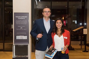 enspireoxford's tweet photo. #StartedinOxford Demo night - get the lowdown on the event by reading our new blog post by @meganmorys https://t.co/yAwV0yU5Jc  Photos: John Cairns. Who can you spot? @whyrwenotgrnr @PodHealthUK @hellowallaroo @FreethsOxford @marulinUK @BancoMare @agnieszkasshoes @SportsideHQ https://t.co/Tawpae4cUT