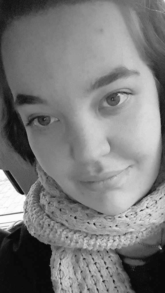 Bibilein95's tweet image. Wir sind gut in Hörnum angekommen ❤ jetzt noch Schlüssel holen und dann ab in die warme Wohnung...hier ist es super windig und wir sind froh das wir unsere Eismäntel dabei haben 😅
#Sylt #kalterWind #endlichda #MeerLiebe #verbunden