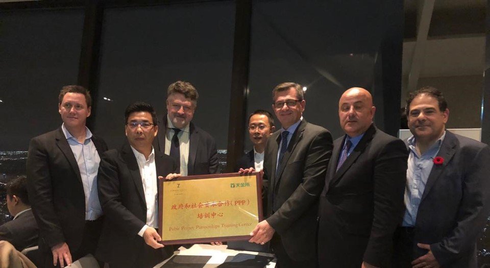 APMG_Inter's tweet photo. Celebrations at #P32018 with the @PPPCouncil! Thanks to the Canadian Government trade office in Shanghai, @TorazaZenith has an agreement with the Chinese delegation to develop a PPP Training Center for Chinese professionals in China and Canada. https://t.co/T6gnU7KoqA