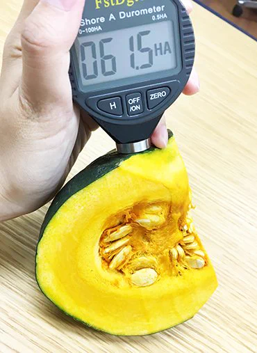 スジャータのアイスVSあずきバー、硬さ勝負の行方は！？