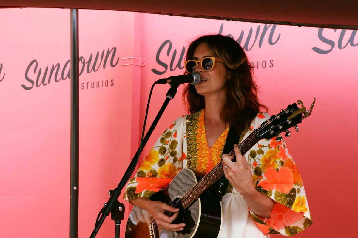 Wore my new Hawaiian patio frock to the #sundownstudios Perth launch on the weekend. So fun. Thanks #ohhenryvintage xx