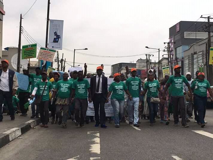AyomikunHalimat's tweet photo. Happy eid maulud my people. The birth of prophet Muhammad s.a.w #AntiForceEviction Government force people out .#SaveTheWaterfront. Otodogbame has been evicted from their community. This are some pictures of what happened at Otodogbame https://t.co/KoDvHX3o6W
@nigerfederation https://t.co/HPfudtd38v
