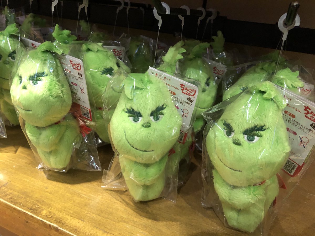 ユニバハピエル編集長 Usj写真と動画 新キャラクター グリンチのグッズがたくさん売られてました ショーウィンドウもグリンチ 来月映画が公開されるみたいですね グリンチ Usjファン ユニバファン ユニバハピエル編集長 Usj写真と動画 新キャラクター グリンチのグッズがたくさん売られてました ショーウィンドウもグリンチ 来月映画が公開されるみたいですね グリンチ Usjファン ユニバファン