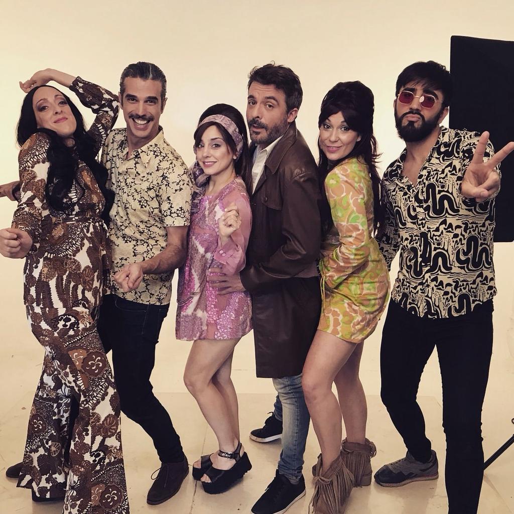 #ShowsArgentinos 🇦🇷 (@showsarg2024) on Twitter photo #vivalavida
Estreno 4 de Enero <a href="/T_LolaMembrives/">TeatroLolaMembrives</a>
@chrisgimenez <a href="/natucociuffo/">natalia cociuffo</a> @rossiiva <a href="/patriciowitis/">Pato Witis</a> <a href="/EmmaRobredo/">Emma Robredo Ortiz</a> #AndreaLovera <a href="/ambro_val/">Valeria Ambrosio</a> #vivalavida
Estreno 4 de Enero <a href="/T_LolaMembrives/">TeatroLolaMembrives</a>
@chrisgimenez <a href="/natucociuffo/">natalia cociuffo</a> @rossiiva <a href="/patriciowitis/">Pato Witis</a> <a href="/EmmaRobredo/">Emma Robredo Ortiz</a> #AndreaLovera <a href="/ambro_val/">Valeria Ambrosio</a>