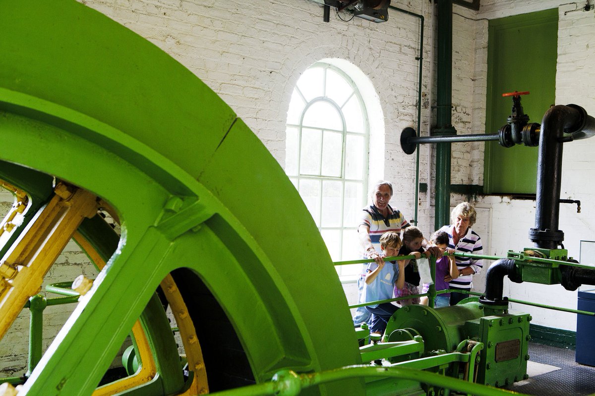 Woodhorn's tweet image. We're delighted to share a big #THANKYOU to @JBAEngineering for generously fixing a problem with our #colliery Winding Engine @Woodhorn. This means visitors can enjoy seeing the operational engine on our daily #museum tours! #Heritage #Engineering #NorthEast #CharityTuesday