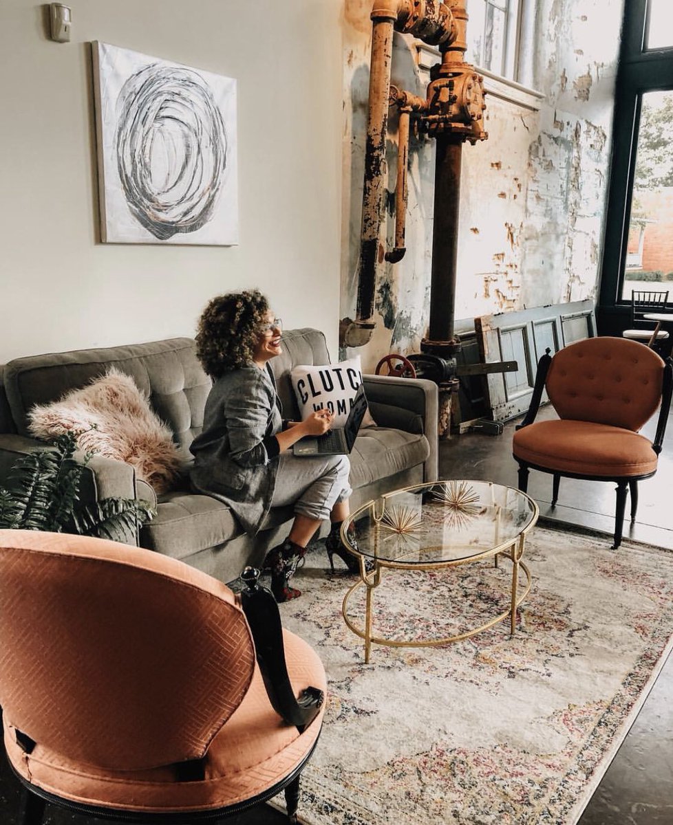 CLUTCHCowork's tweet photo. What a breathtaking shot of our pop-up #coworking space designed by interior architect @quingwinn?! 😍💫 The 24-hour transformation at @701Whaley still feels SO surreal. 📷 @loveMichelleAna #CLUTCHCowork #thestudioqg #columbiasc https://t.co/V1YEub0GrD