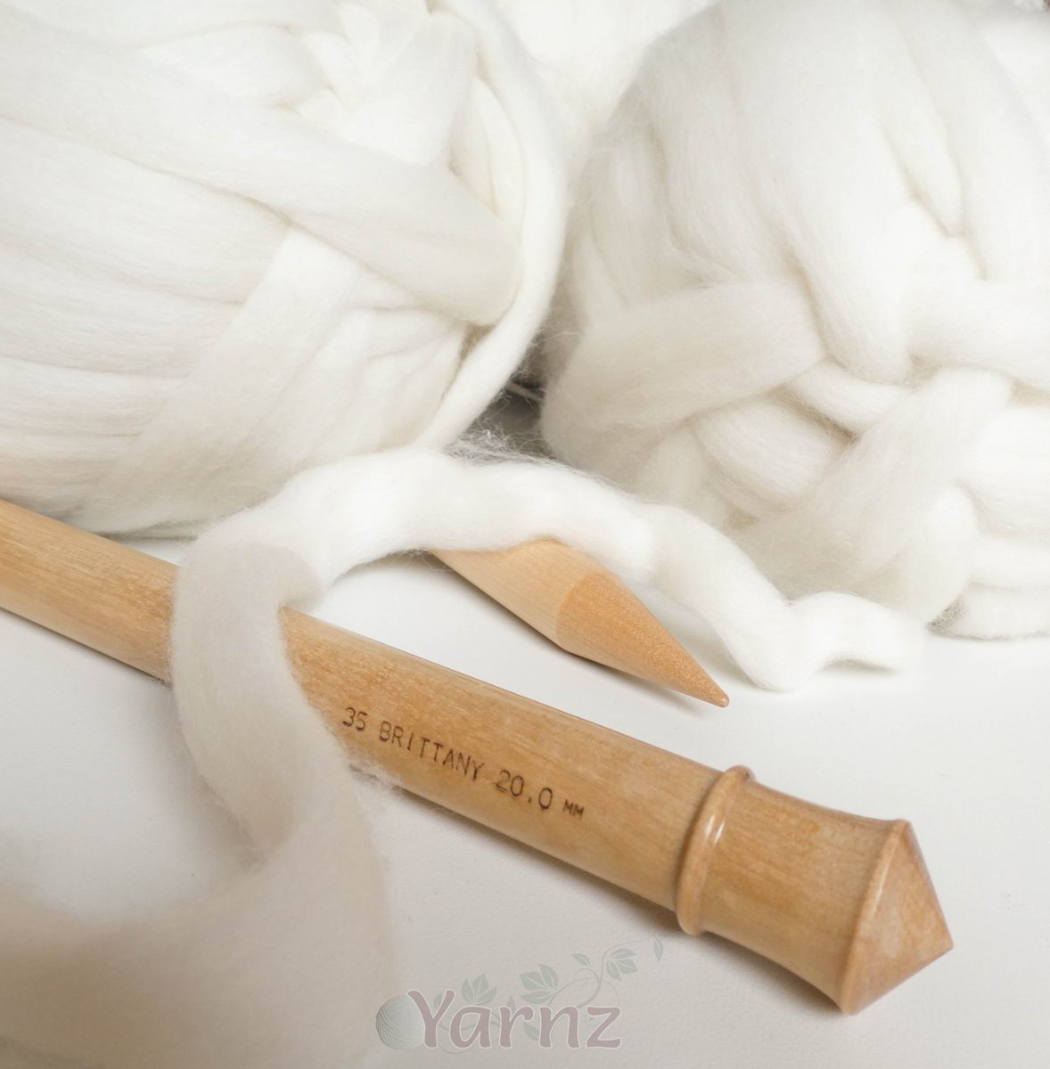 Yarnz_nl's tweet photo. Luscious maximus! ☁✨
Supersoft organic merino wooltop &amp; handmade birch XL knitting needles 😍

| https://t.co/j4KjzZhl4d | we ship worldwide 🌎|
#feelthedifference #makethedifference #organicwool #XLknitting #wooltop #knittingneedles #brittanyneedles #smallbusinessowners #Yarnz https://t.co/k87CTsF4Fs