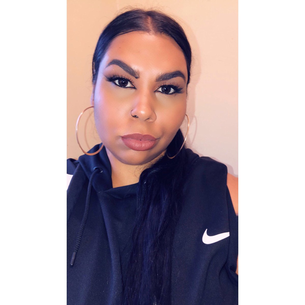 PrettyPatten's tweet image. 