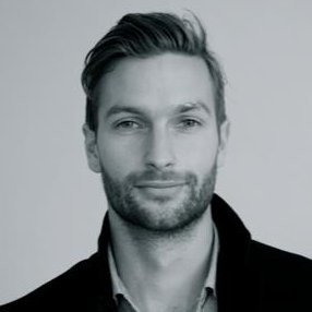 #ConnectLondon Update

On the LEARNERS STAGE at 10AM:

James Beveridge from <a href="/pebble_rocks/">Pebble Studios</a> talking Storytelling in VR. Find out how to take Virtual Reality beyond eye candy. 

The Full Schedule: bit.ly/connectlondons…