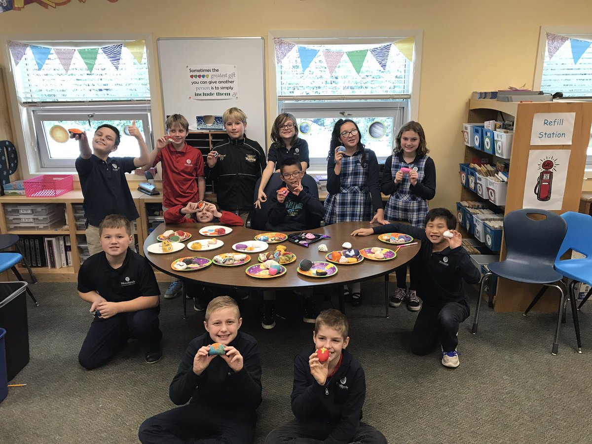 LowerSchoolWS's tweet photo. World Kindness Day was celebrated last week and fifth grade celebrated by creating “Kindness Rocks” for the Woodlynde community! They decorated rocks and presented to the lower school. They will be hiding them around Woodlynde today for others to find. #kindness #kindnessrocks https://t.co/jSEabWo1LJ