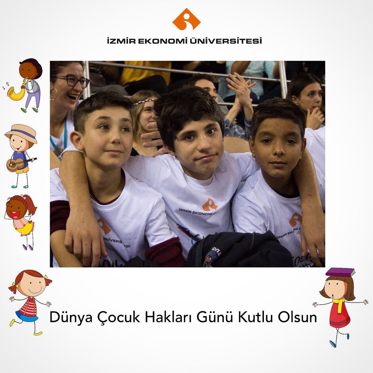 izmirekonomiuni's tweet photo. İEÜ İletişim Fakültesi'nce hayata geçirilen #cocukgibibak projesiyle biz, mülteci çocukların topluma kazandırılmasını ve haklarındaki olumsuz söyleme karşı farkındalık yaratılmasını hedefliyoruz. 🌍👧🏼👦🏻#SizNeYapıyorsunuz #DünyaÇocukHaklarıGünü https://t.co/x1qYueaw0a