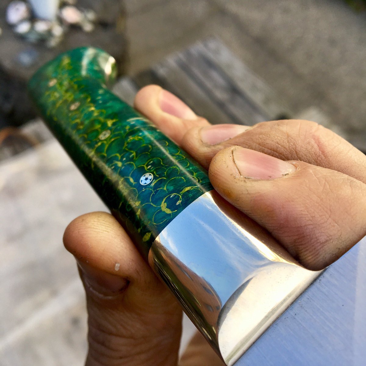 MKS Knife tweet media