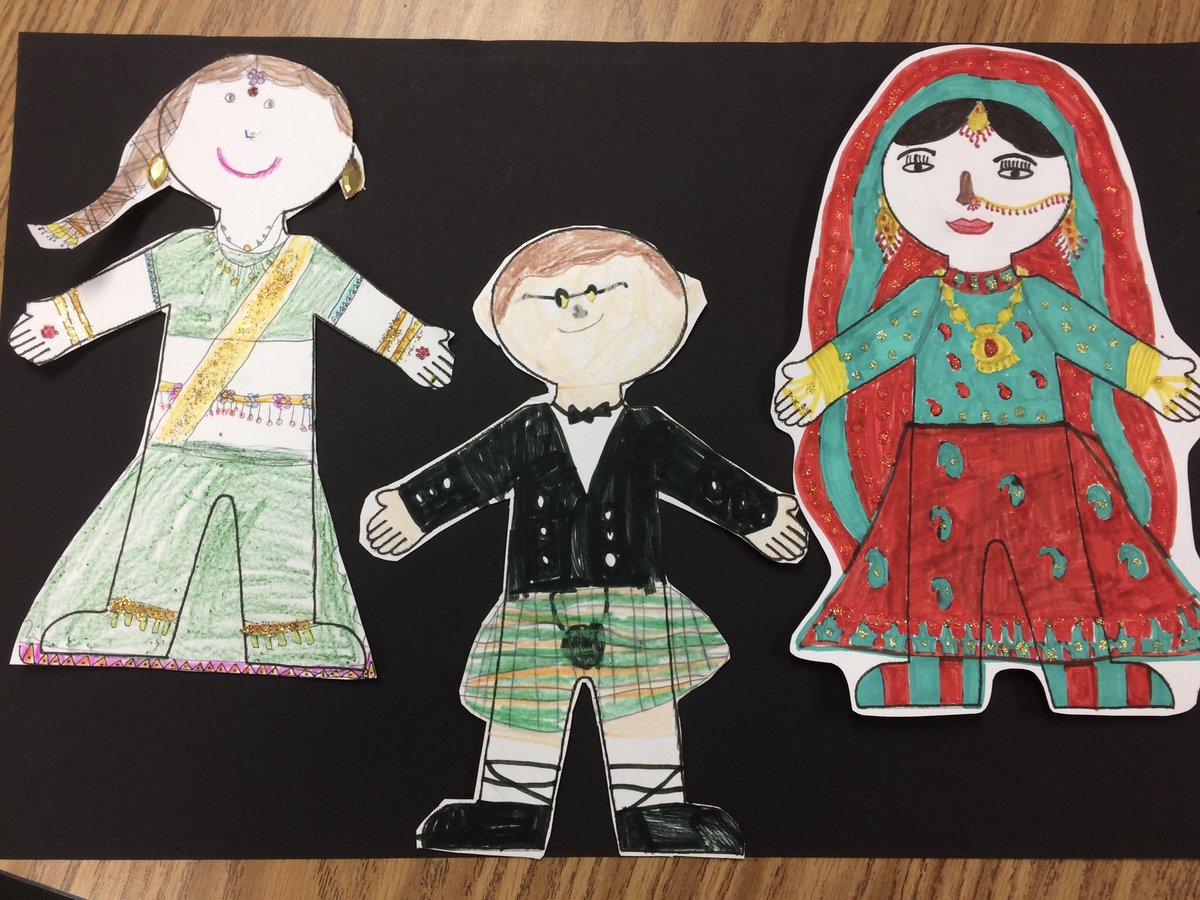 CCE K-2 students sharing their heritage dolls in preparation for International Day! @the_corner_lcps <a href="/CceKindergarten/">CCE Kindergarten</a> <a href="/ms_glass_cce/">Ms.Glass</a> <a href="/AndrewL76804887/">Andrew Lynch</a>  <a href="/CCE2ndGrade/">Holley Morrill</a>