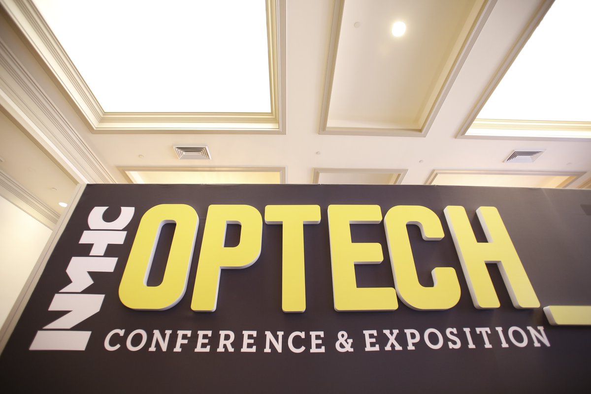 pillow's tweet photo. Thanks to @ApartmentWire for hosting a fun and productive #OpTech2018! https://t.co/e68xWCm4Tz