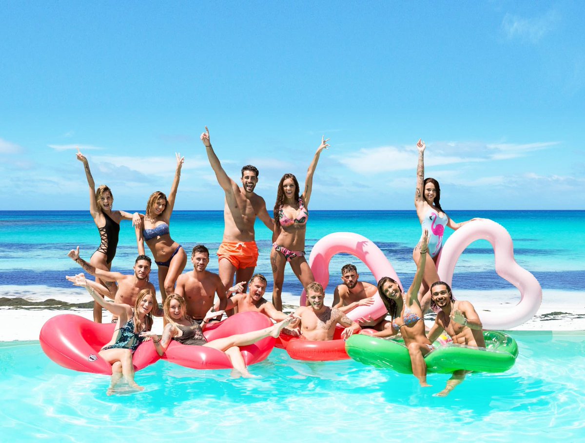 VincOff's tweet image. Je vous invite à regarder sur TFX le 3 décembre