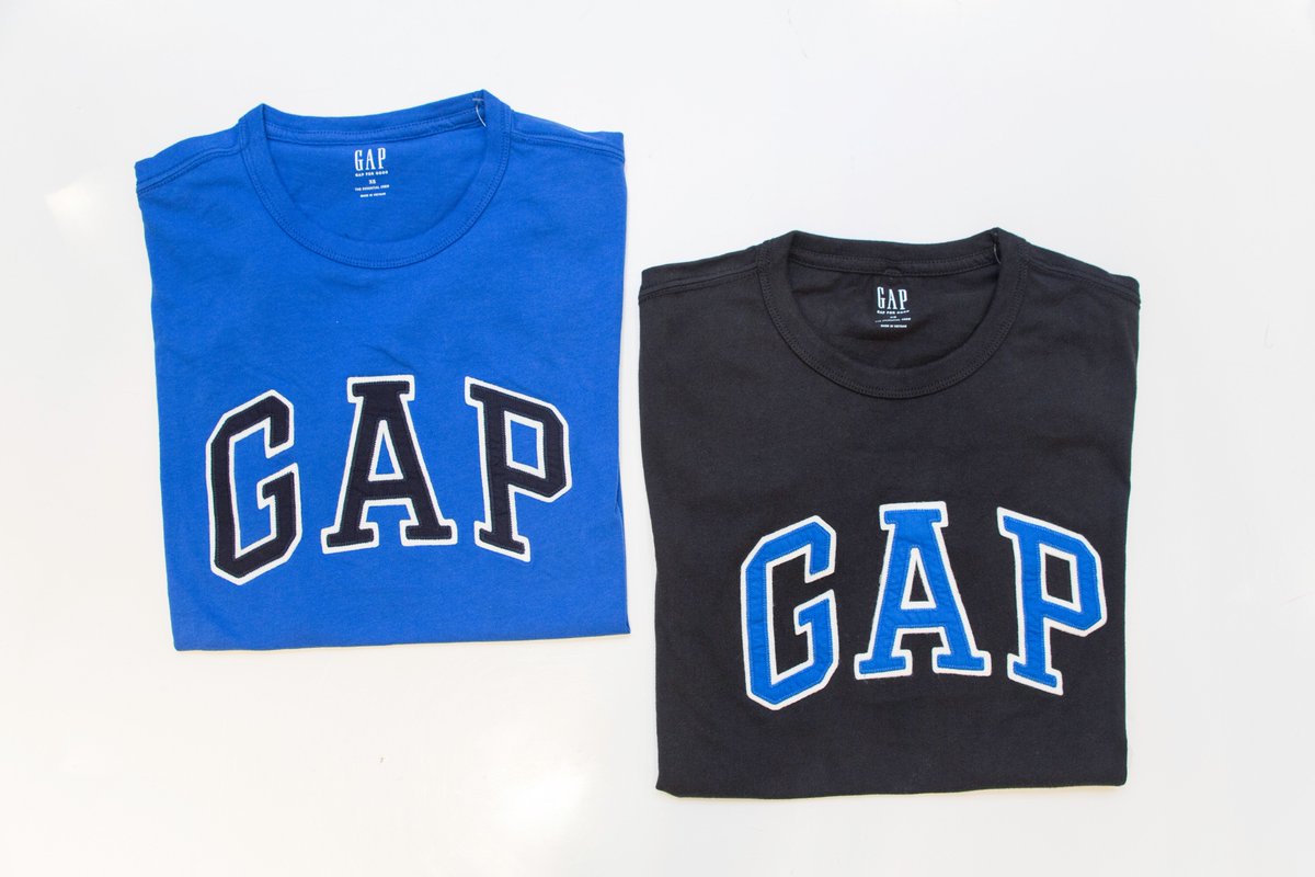 GAP_Uruguay's tweet photo. Nuestro logo ♥¿Qué color va con vos? Te esperamos en @mvdshopping y @puntacarretas para disfrutar del 25% off con tarjetas de crédito @itauuruguay #GapMen https://t.co/EAtCsoOokZ
