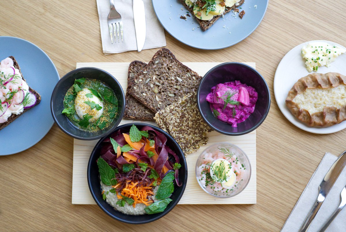 Hooray! Kantine has been featured as one of "Four New Restaurants to Try Right Now" in the November issue of San Francisco Magazine. What an honor! modernluxury.com/san-francisco/…