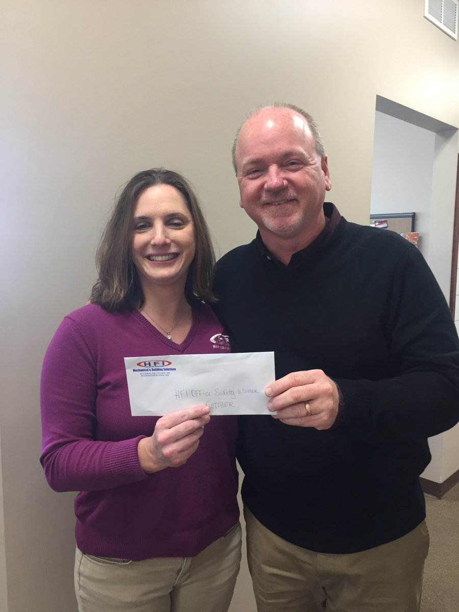 HarrellFishInc's tweet photo. Congrats to Amy Longardner who was selected as the office Safety Award Winner for October! #730DaysSafe #SafetyWins https://t.co/lIMRtqiG3M