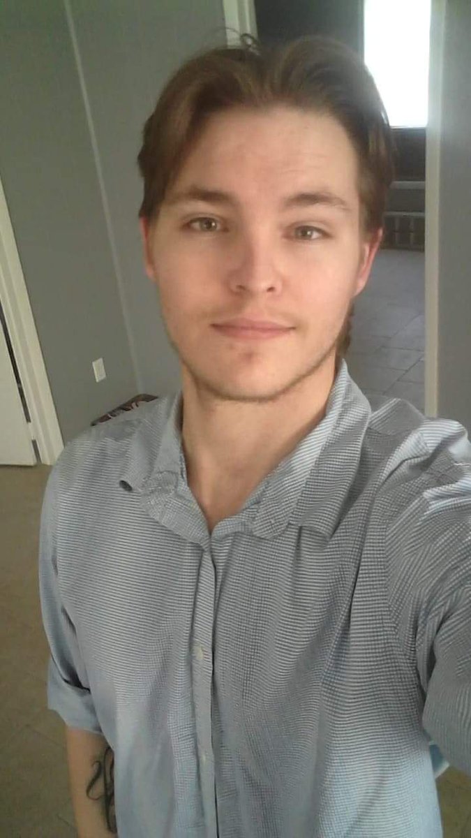 DustinPierce's tweet image. LMAO had to say goodbye to looking like a bum for a job interview😆Nailed it btw!!!😍😍😍