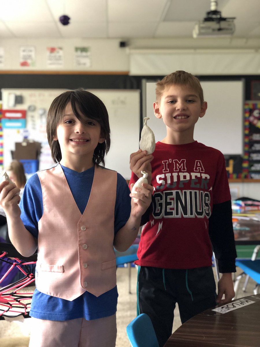 KestlerJacob's tweet photo. Watson Lane 2nd graders learned about perseverance and appropriate ways to deal with stress. They also got to make some cool stress balls.  @WatsonLane069 @LaughlinAutumn #watsonlane #lunchandlearn https://t.co/GzwZzNNA2X